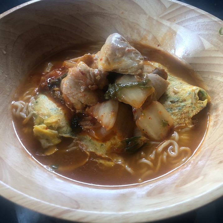 宮崎辛麺アレンジ オムレツ乗せ韓国風辛麺 レシピ 作り方 By もんはし お弁当勉強中 楽天レシピ 宮崎辛麺アレンジ オムレツ乗せ韓国風辛麺 レシピ 作り方 By もんはし お弁当勉強中 楽天レシピ